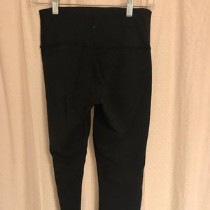 Black lululemon leggings